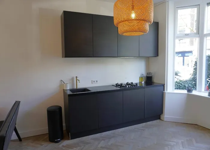 't Onderhuis In * Делфт