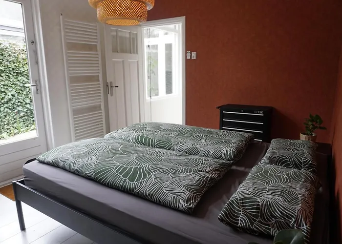 't Onderhuis In Апартаменты